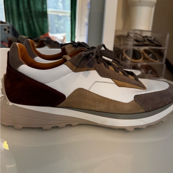 Magnanni Brown & White Onyx Water Resistant Sneaker - Picture 8 of 14